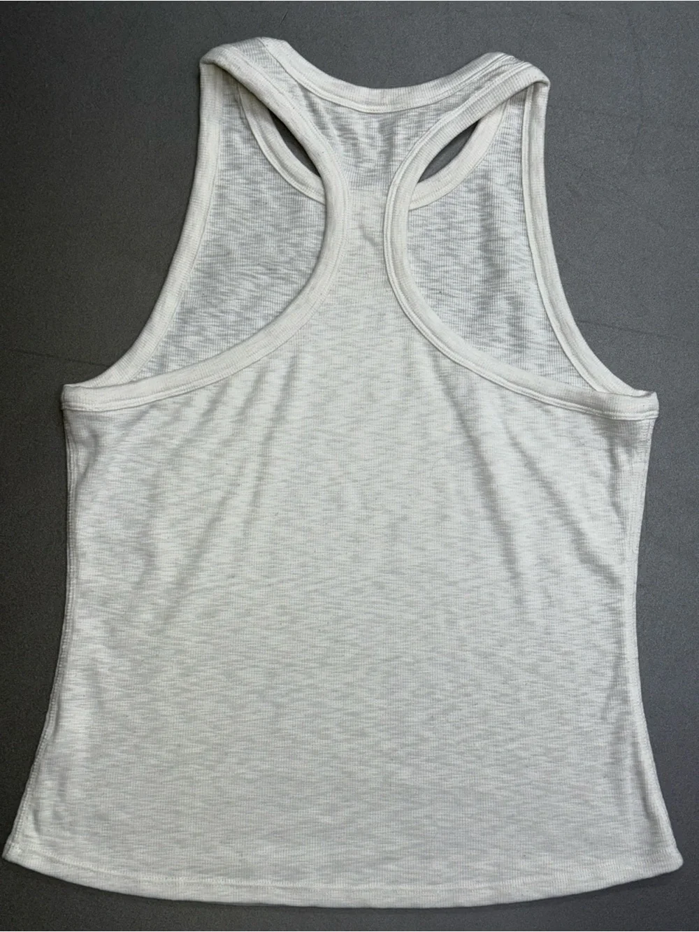Vuori Sunrise High Neck Racerback Tank Top Size L White Heather